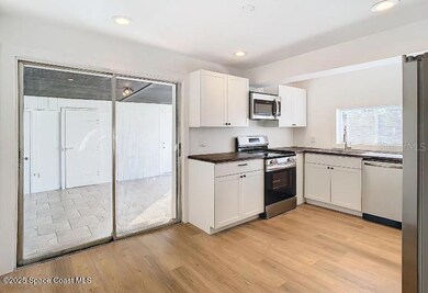 1112 Myrtle Ln, Cocoa, FL 32922 - photo 6