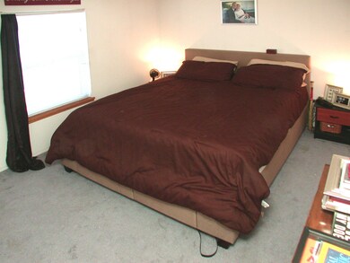 1132 SW 9th St, Lincoln City, OR 97367 - photo 7