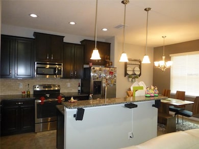 10454 Whittington Ct, Largo, FL 33773 - photo 4