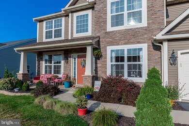 638 Ebersole Rd, Reading, PA 19605 - photo 4