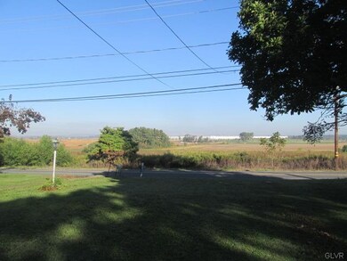 324 Front St, Alburtis, PA 18011 - photo 6