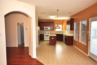 3416 Dorsey Ln, Pearland, TX 77584 - photo 4