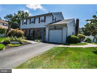 1112 Summit Ln, Oreland, PA 19075 - photo 2