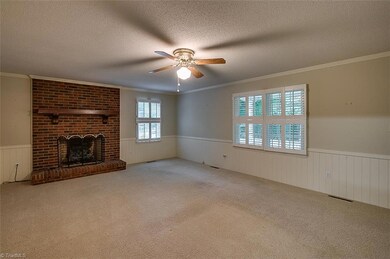 1236 E Mine St, Asheboro, NC 27205 - photo 5