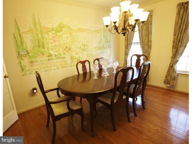 5561 Renoir Port Ln, Burke, VA 22015 - photo 4