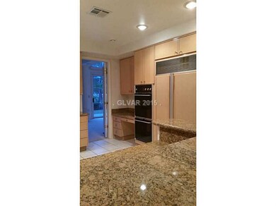 8370 Carmel Ridge Ct, Las Vegas, NV 89113 - photo 7
