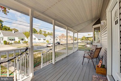 815 Martin Rd, Essex, MD 21221 - photo 3