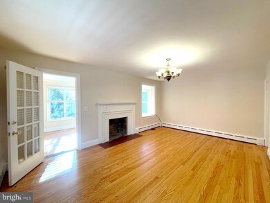 4085 Hallowing Point Rd, Prince Frederick, MD 20678 - photo 3