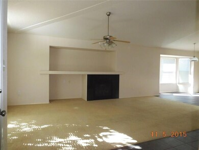 14221 Desert Cloud Dr, Horizon City, TX 79928 - photo 3