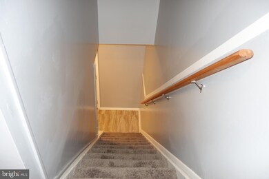 48 Wyegate Ct, Owings Mills, MD 21117 - photo 3