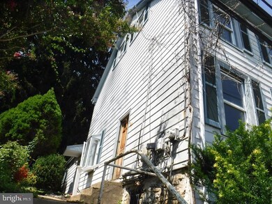 255 E Matsonford Rd, Conshohocken, PA 19428 - photo 2