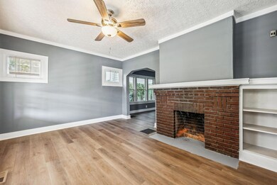 3-web-or-mls-1010-e-15th-ave