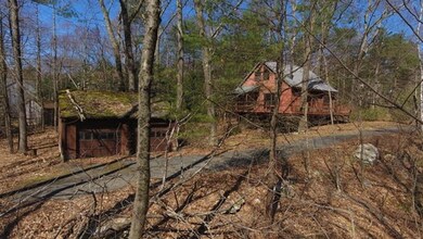 139 High Point Dr, Amherst, MA 01002 - photo 5