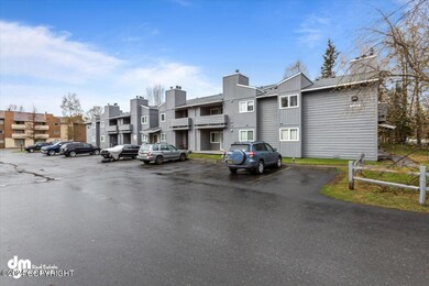 04-Front Exterior_IMG_3069