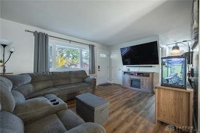 300 Carol Ln, Englewood, OH 45322 - photo 7