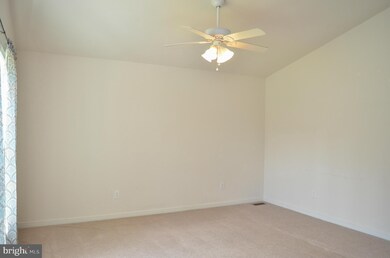 58 Mount Vernon Dr, Colonial Beach, VA 22443 - photo 3