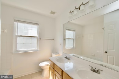 17528 October Glory Loop, Dumfries, VA 22026 - photo 7