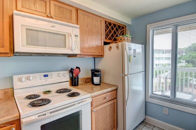 2204 Surfrider Ct B Kure Beach-large-007
