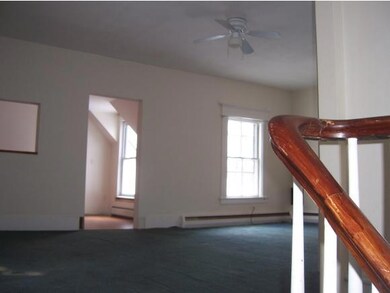 11 Newman St, Hillsborough, NH 03244 - photo 6