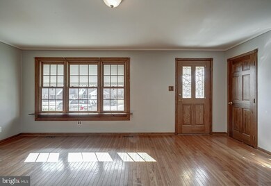 1 Warwick Rd, Stratford, NJ 08084 - photo 4