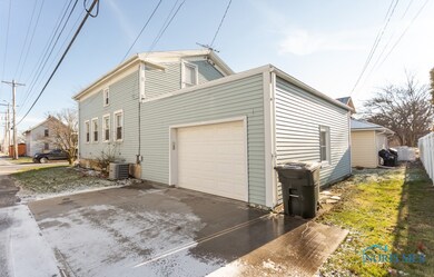 106 N Cherry St, Woodville, OH 43469 - photo 4