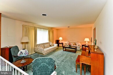 16400 Cambridge Ct, Bowie, MD 20715 - photo 6