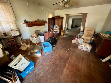 1615 Buchanan St, Wichita Falls, TX 76309 - photo 2