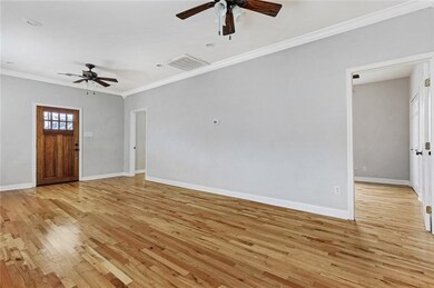 5219 Mandeville St.,New Orleans LA 70122