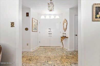 5 Sage Hill Ln, Albany, NY 12204 - photo 5