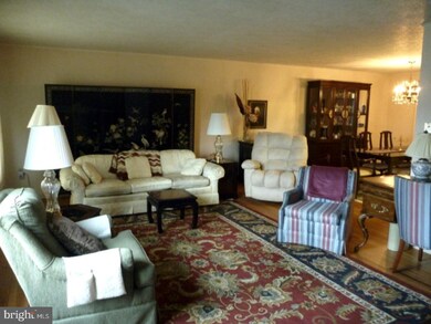 2304 Walnut St, Ashland, PA 17921 - photo 2