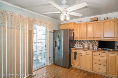_RMJ0836 kitchen
