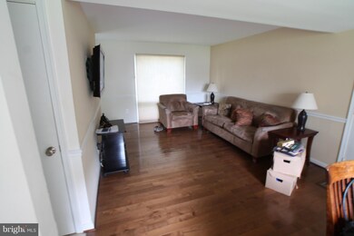 15108 Dufief Dr, North Potomac, MD 20878 - photo 4