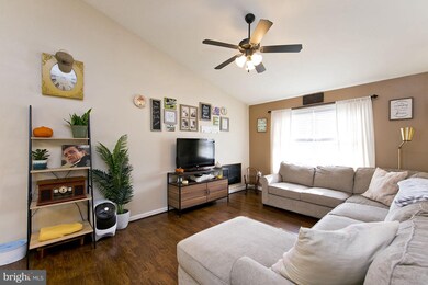 225 Aden Dr, Strasburg, VA 22657 - photo 5