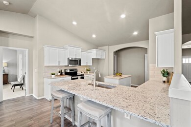 1528 S Moen St unit 1/2 Snowbrush, Spokane Valley, WA 99016 - photo 2