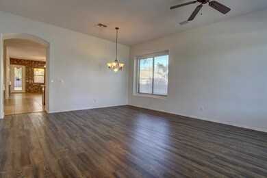 LIVING ROOM/FORMAL DINING AREA