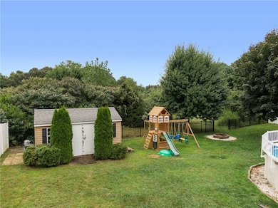 2 Englewood Rd, Coventry, RI 02816 - photo 7