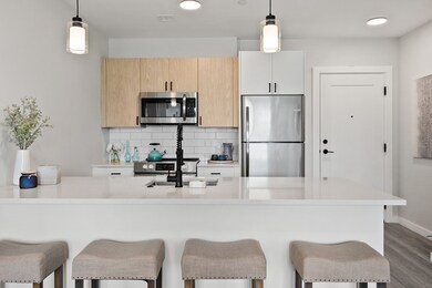 10 Somerset Ave unit 406, Winthrop, MA 02152 - photo 3