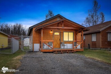 01-Front Exterior_ELI00114 DTE