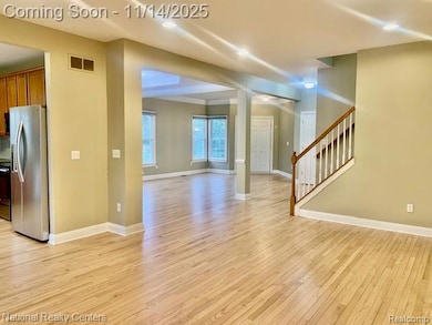 26412 Fieldstone Dr, Novi, MI 48374 - photo 4