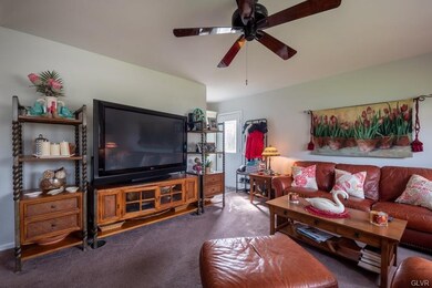 3064 Duckworth Dr, Pottstown, PA 19464 - photo 2