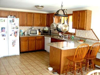 769 Stafford St, Rochdale, MA 01542 - photo 7