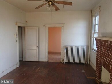 4502 Frederick Ave, Baltimore, MD 21229 - photo 2