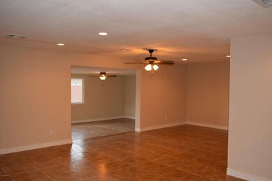 5738 W Pierson St, Phoenix, AZ 85031 - photo 7