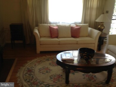 1111 Raydale Rd, Hyattsville, MD 20783 - photo 2