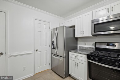 9704 Dominion Forest Cir, Fredericksburg, VA 22408 - photo 5