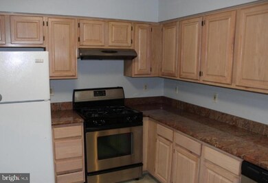 206 Oliphant Ln unit 206B, Mount Laurel, NJ 08054 - photo 5