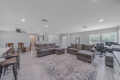 6703 Old Massey Ranch Rd, Pearland, TX 77584 - photo 4