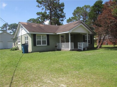 Cute home which has been cared for over the years.