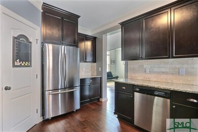 Everything you could want in a kitchen!!!  STAINLE