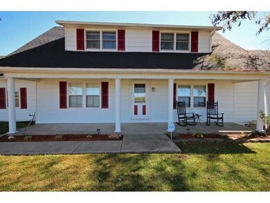 22906 Bolender Pontius Rd, Circleville, OH 43113 - photo 2